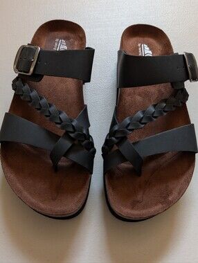 Cliffs Black Braided Strap Sandals 8M Woman